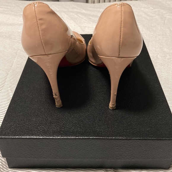 Christian Louboutin Pump - Picture 2 of 6